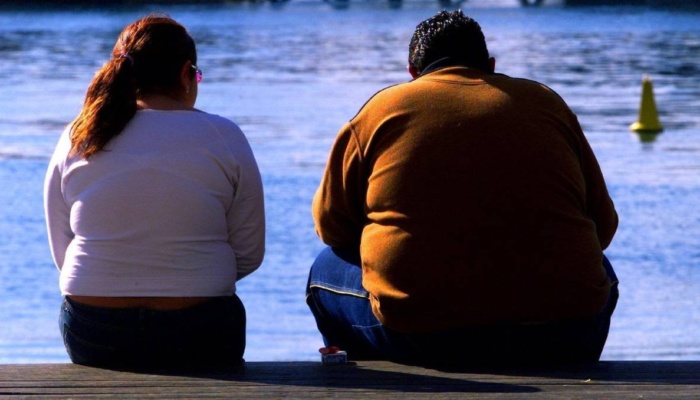 Ожирение: женщины переедают на эмоциях, мужчины — от чувства голода